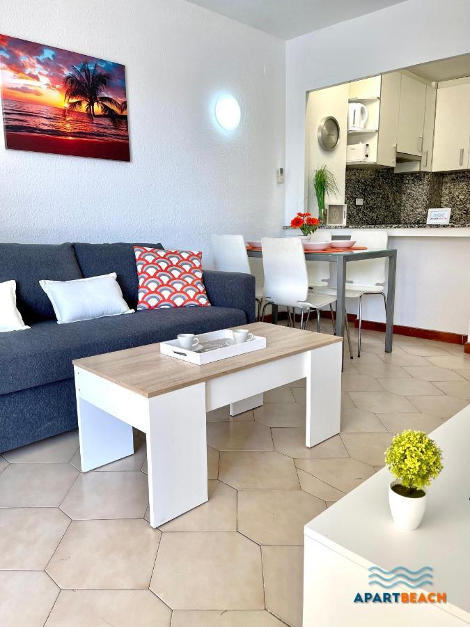 Apartbeach Novelty Climatizado Y Vistas Playa سالو المظهر الخارجي الصورة