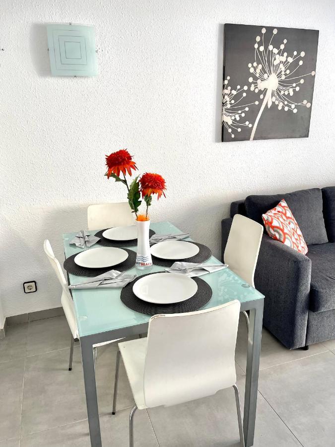 Apartbeach Novelty Climatizado Y Vistas Playa سالو المظهر الخارجي الصورة